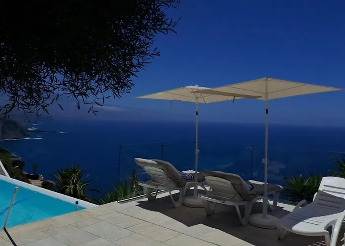 The Cliff Casa Marag 别墅