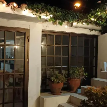 The Cliff Casa Marag فيلة *