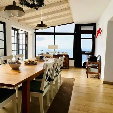 فيلة The Cliff Casa Marag سانتا كروز دي تينيريف