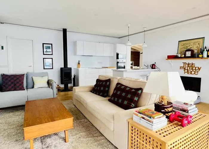 فيلة The Cliff Casa Marag *